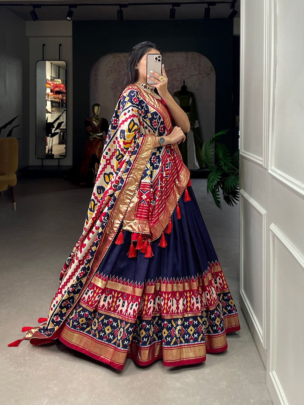 Navratri lehnga choli patola print