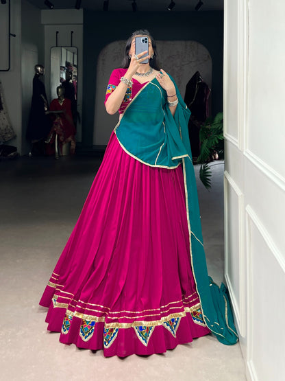 Navratri lehnga choli Gamthi work