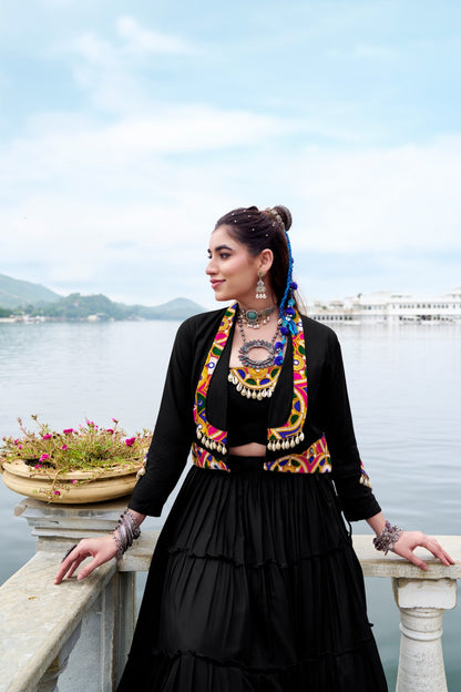 Lehnga Rajudi gmathi work