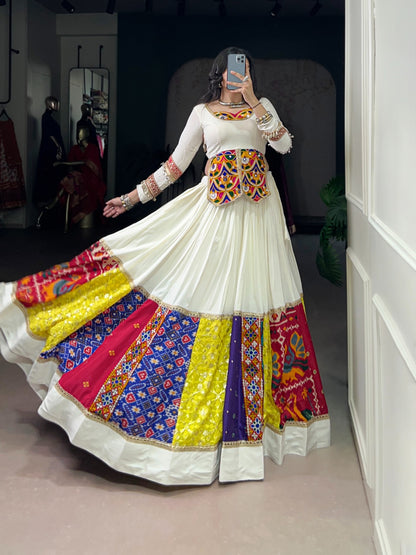 TRADITION LEHNGA CHOLI WITH NAVRATRI
