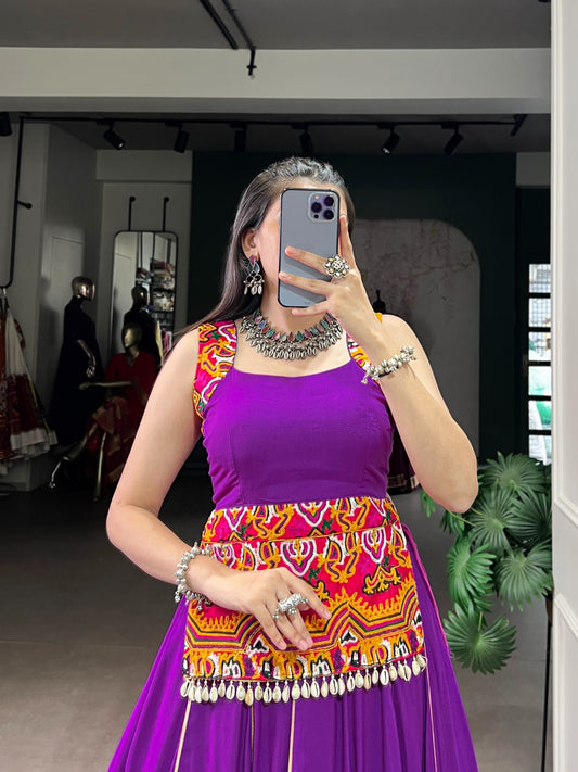 GAMTHI WORK CHANIYA CHOLI
