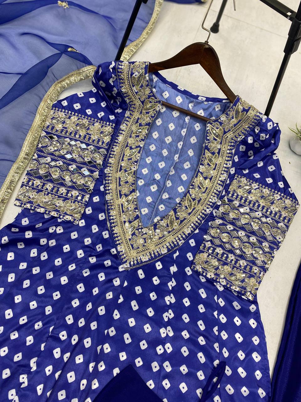 NEW TRENDY THREE PIECE READY TO WEAR KURTA PANT WITH TUBE BLOUSE