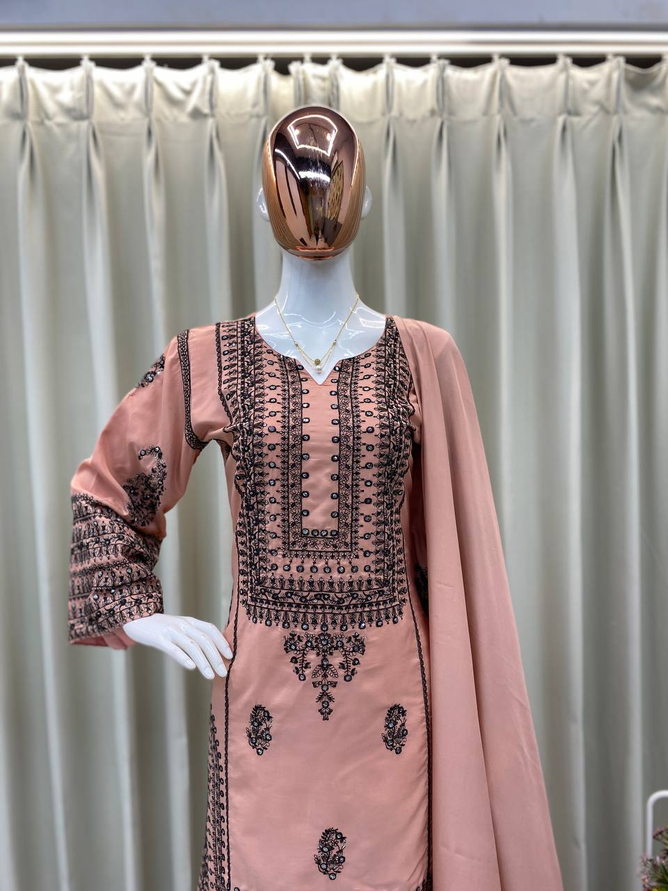 CREAPE TOP AND SALWAR