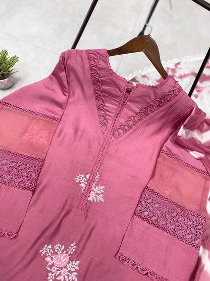 SUIT IN ROMAN TOP PANT WITH DUPATTA