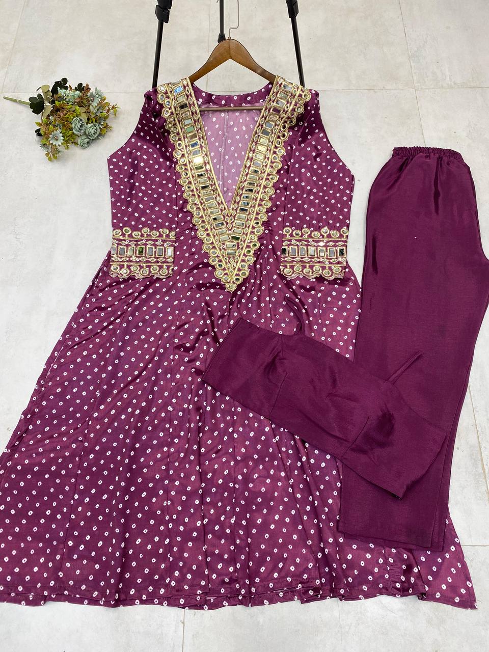 KURTA PANT WITH TUBE BLOUSE