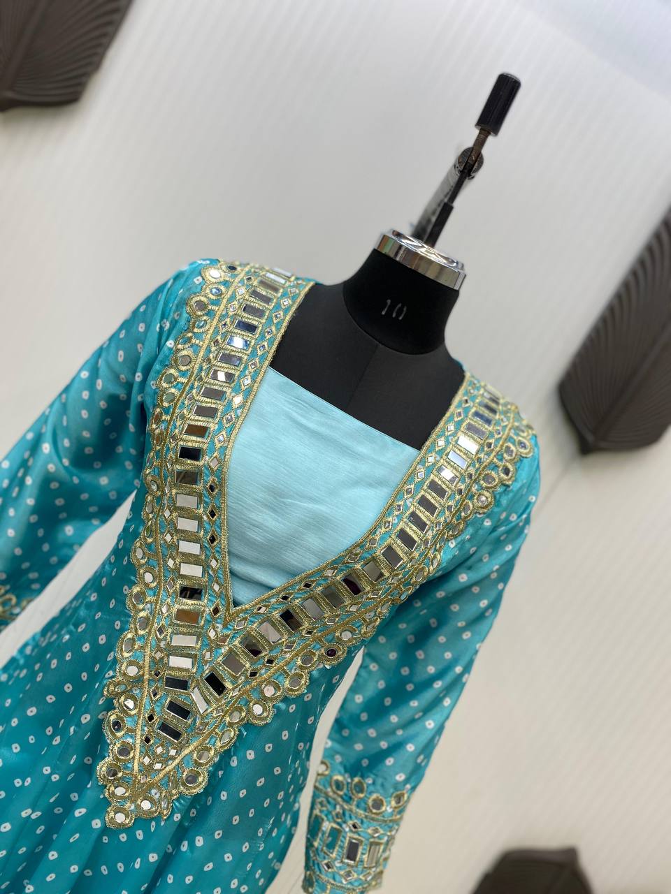 KURTA PANT WITH TUBE BLOUSE