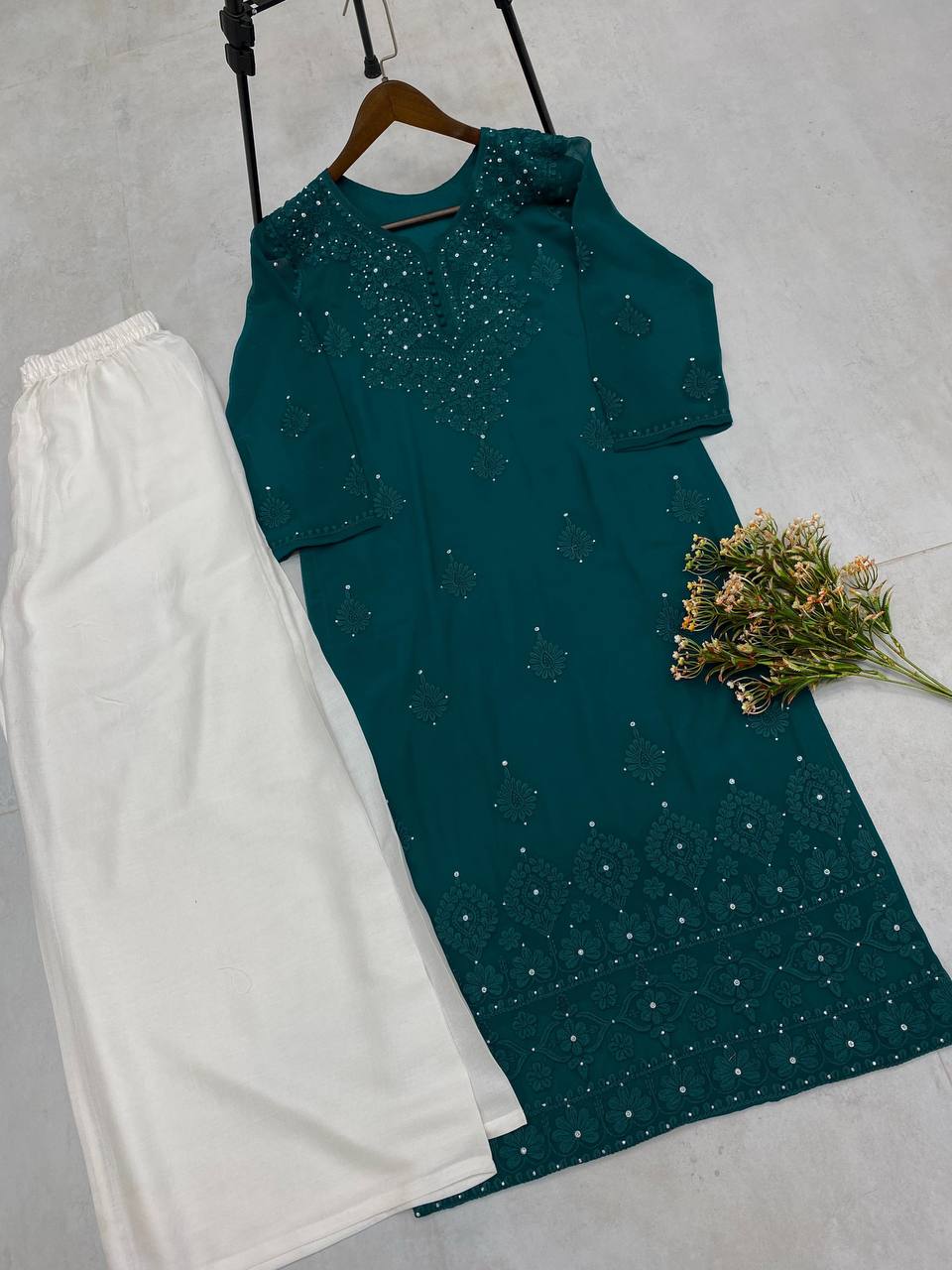 SUMMER  TOP WITH COTTON   PLAZO