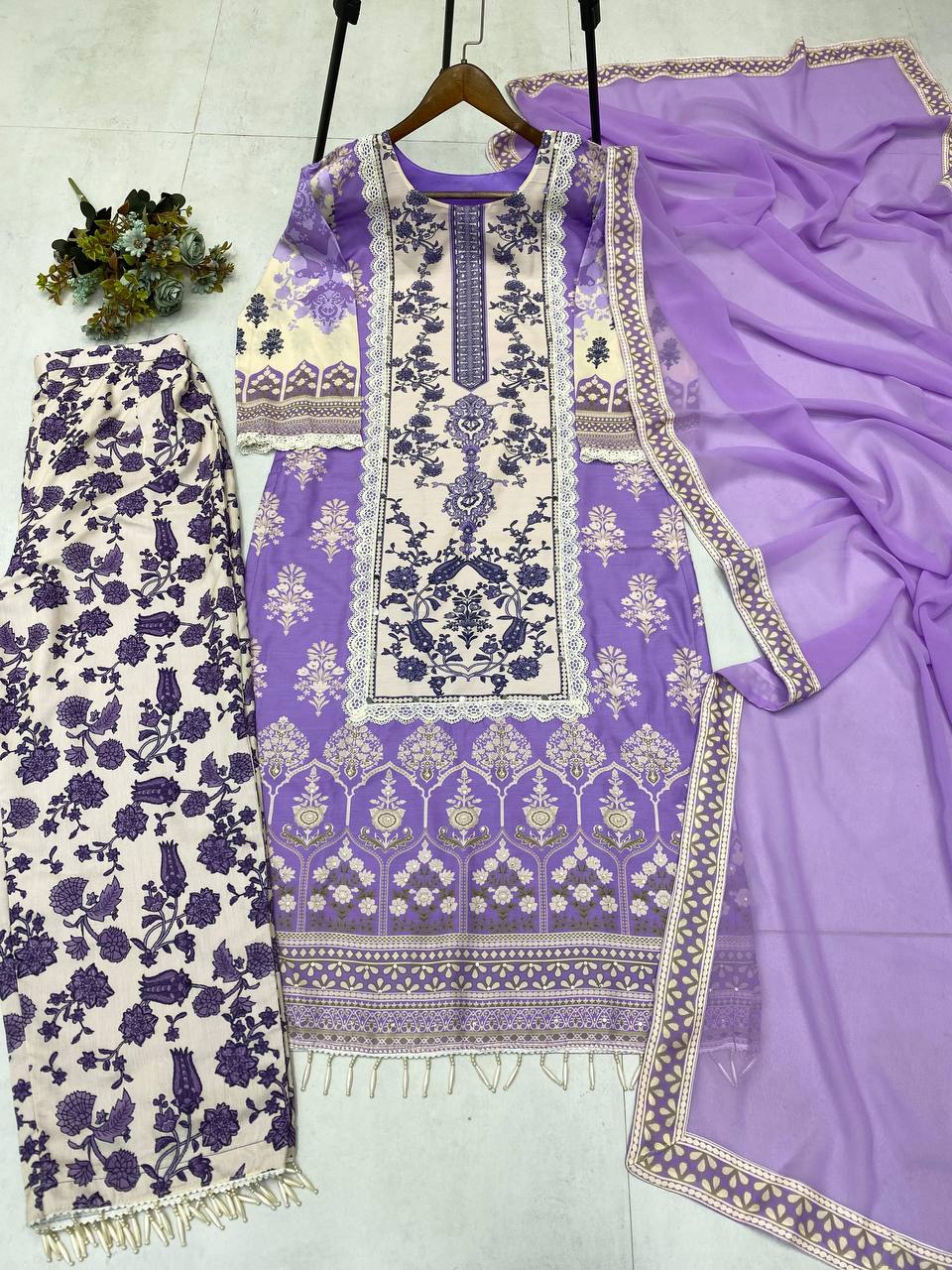 PRINTED KURTA PANT SUIT