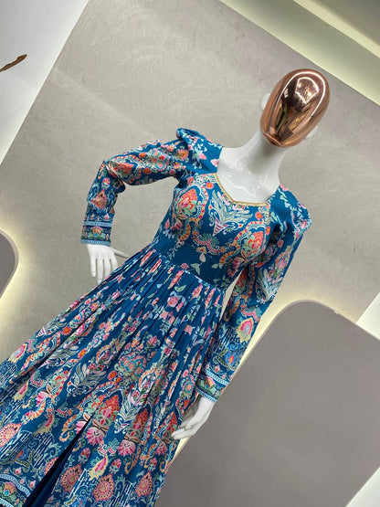 NAVRATRI WEAR BEUTIQUE TOP WITH  LEHENGA*