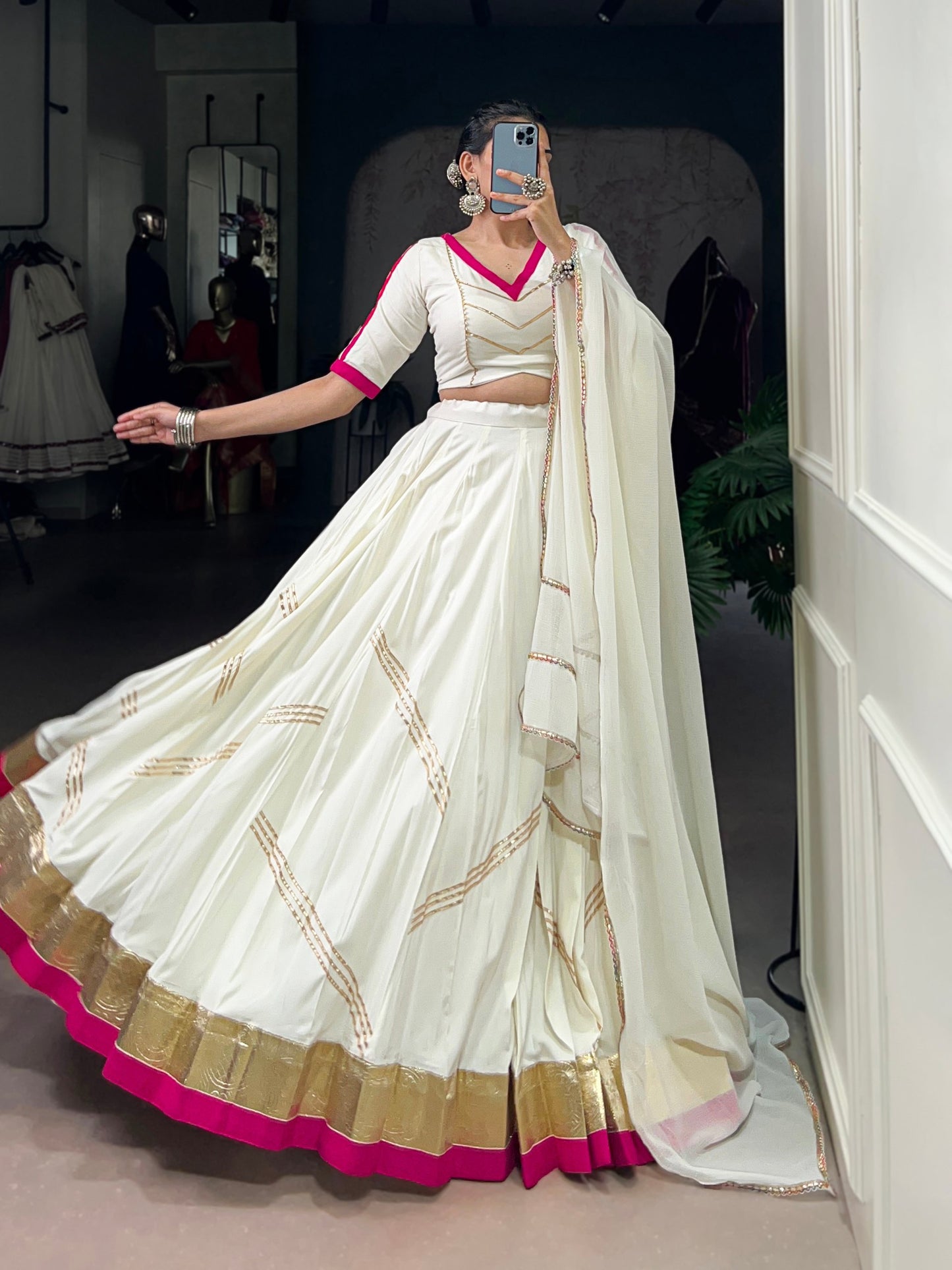 Lehnga choli Gamthi Work