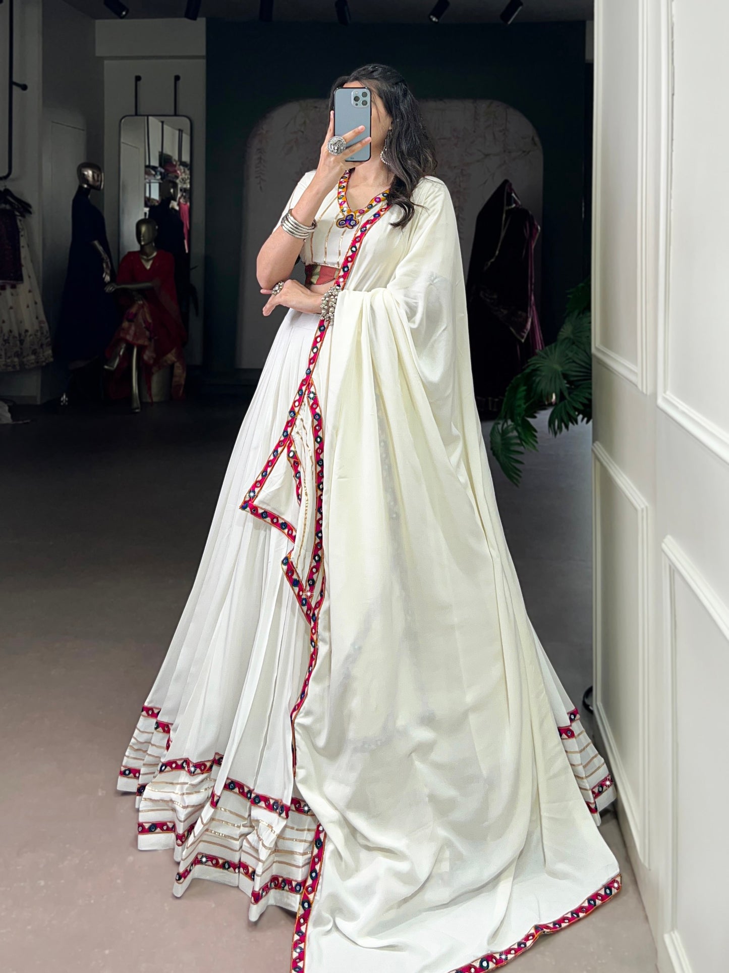 COULTURE OF NAVRATRI  LEHNGA CHOLI