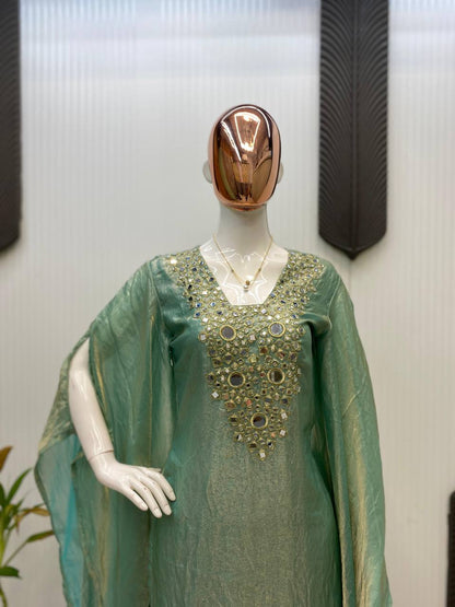 TOP WITH PLAZZO PAIR